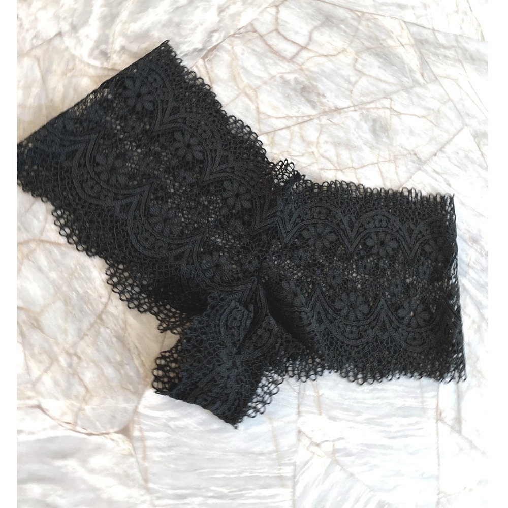Victorias Secret Black Floral Lace Boy Short Panties Scalloped Trim S y2k